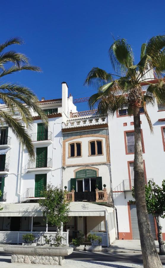 Apartaments Mare Nostrum 锡切斯 外观 照片