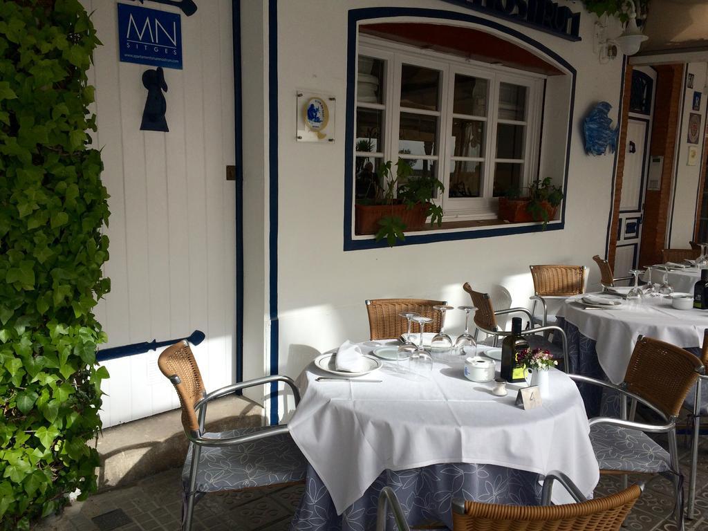 Apartaments Mare Nostrum 锡切斯 客房 照片